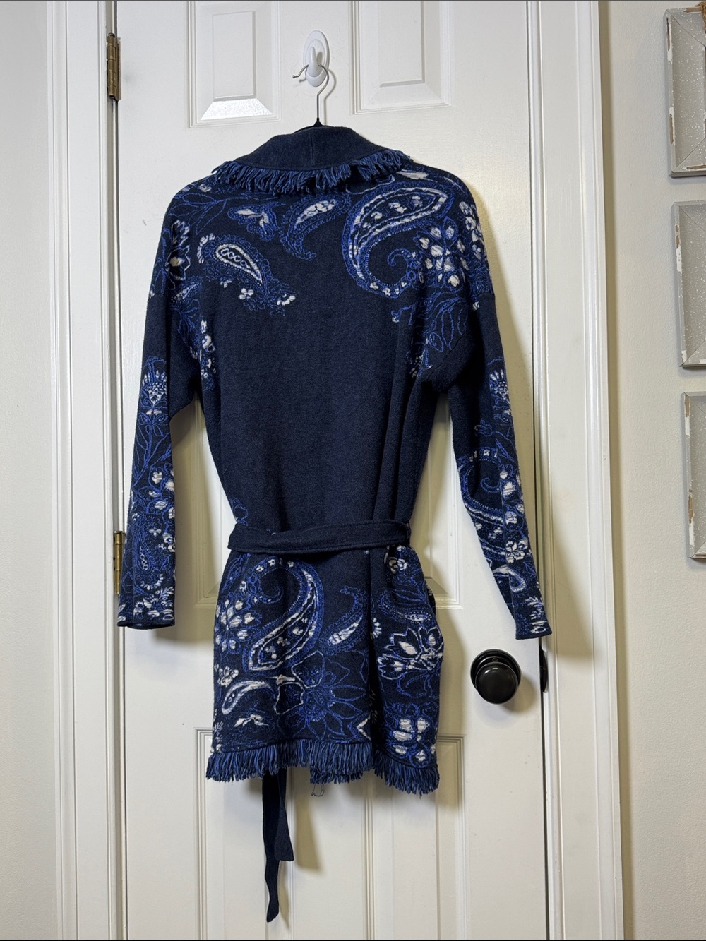 Chico’s Paisley Fringe Belted Cardigan Sweater Jacket | Size 2 (US Large) - Picture 6 of 9